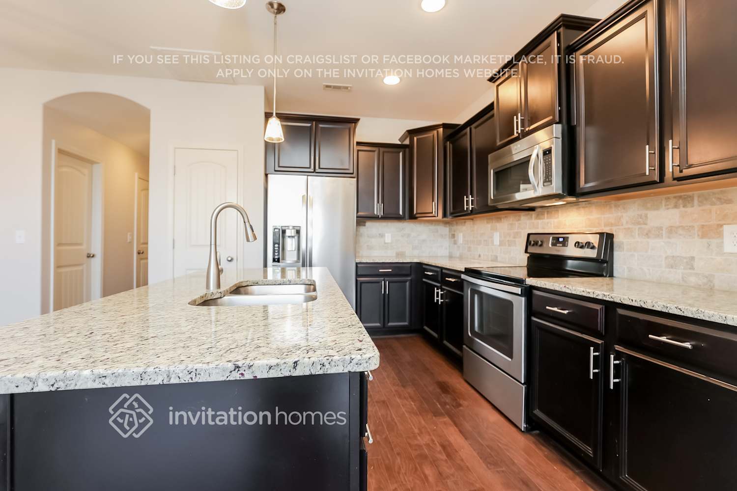 Building Photo - 1961 Newark Ln