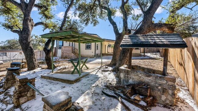 Building Photo - 474 Ridge Haven St