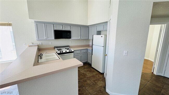 Building Photo - 4810 Grey Wolf Ln