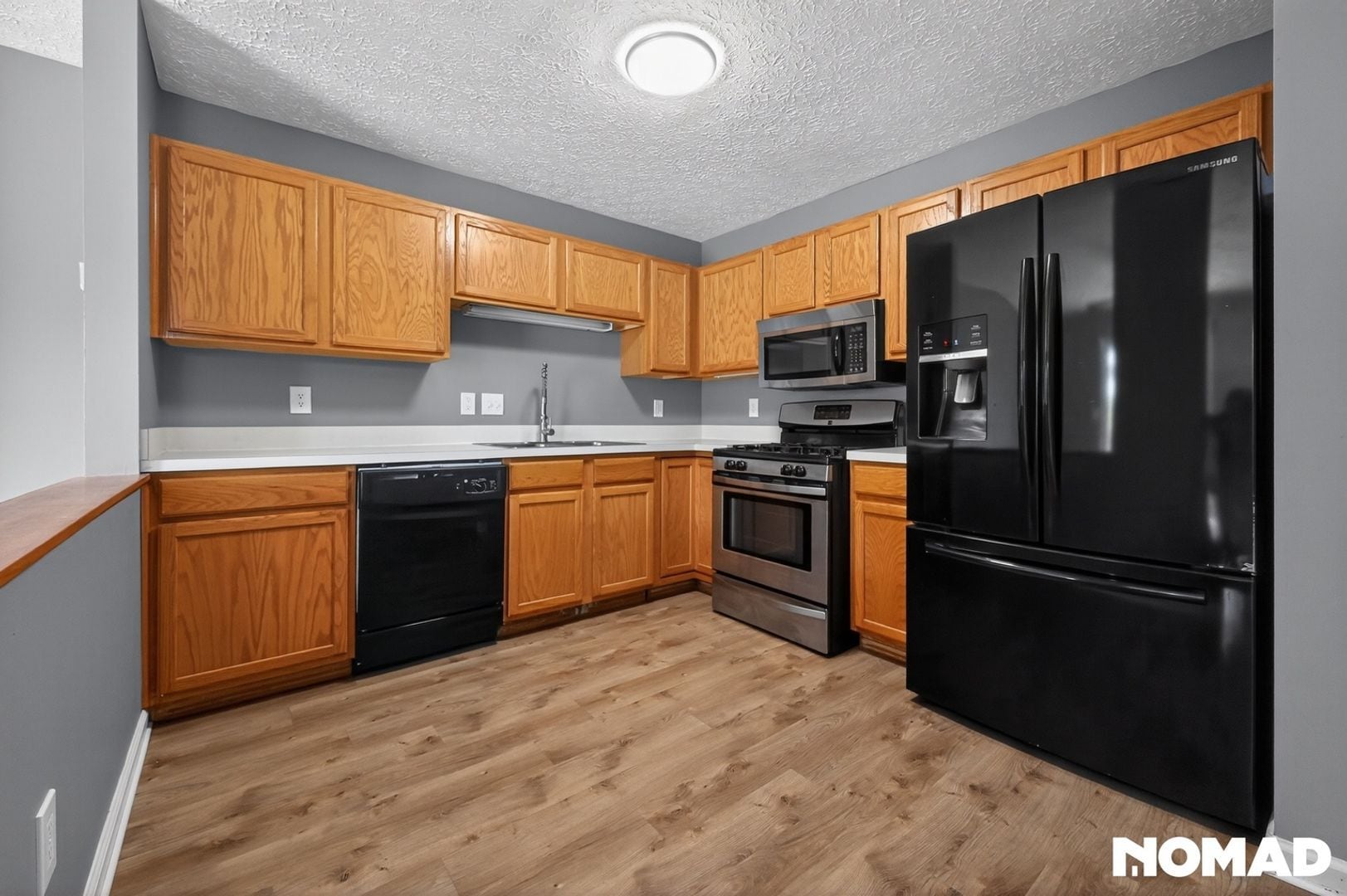 Building Photo - 34955 Northview Cir