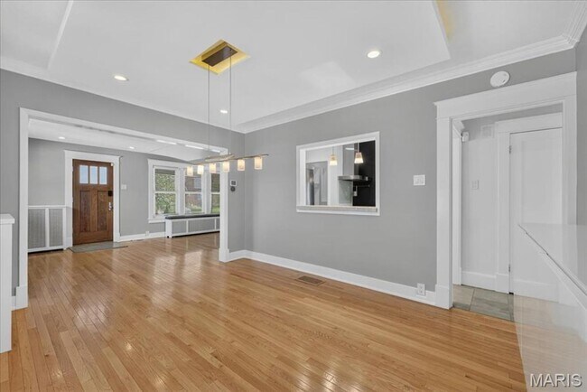Building Photo - 7122 Nashville Ave