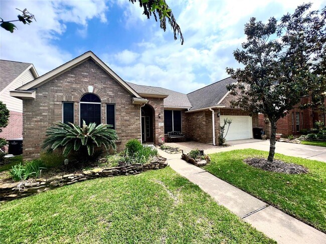 Building Photo - 23734 Indian Hills Way