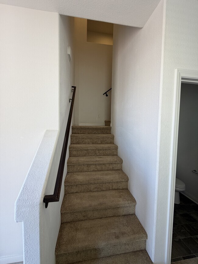 Building Photo - 7869 Tyrell Peaks St