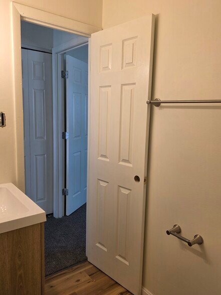 Building Photo - 1718 Judy Way