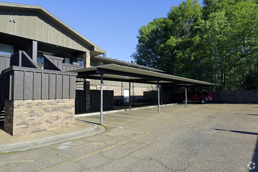 Willow Creek Apartments 4950 Willow Creek Dr Jackson MS 39206