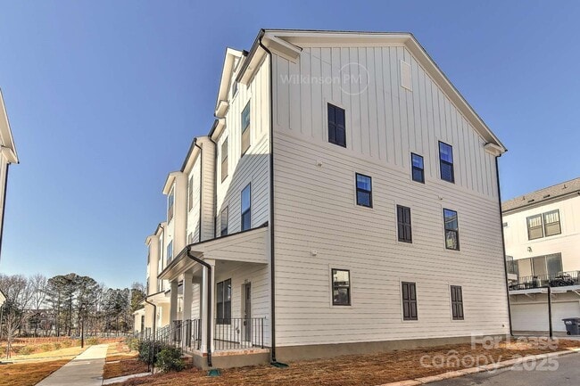 Building Photo - 12032 Storm Ln