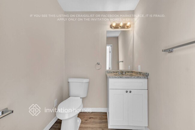 Building Photo - 6914 Voltaire Dr