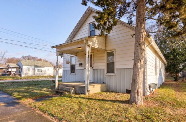 Building Photo - Charming 3-Bedroom Home on Saginaw’s East Side