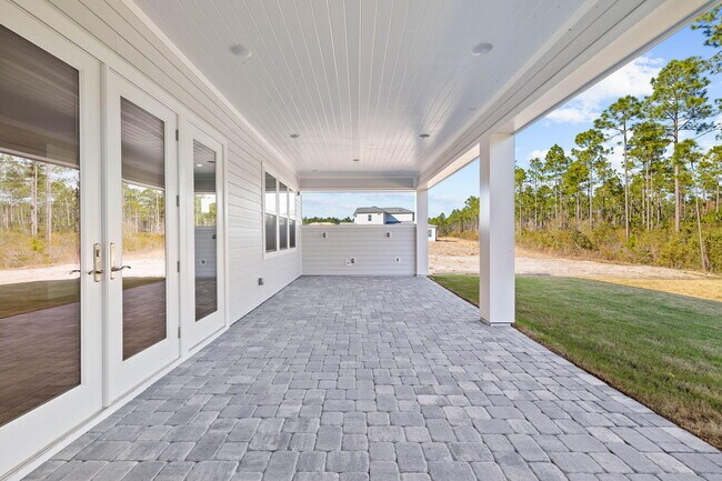 Building Photo - 2488 Pathways Drive