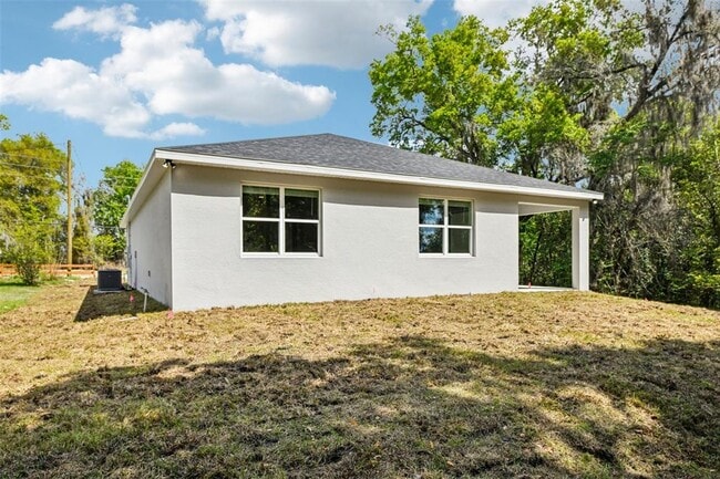 Building Photo - 536 E Beresford Ave