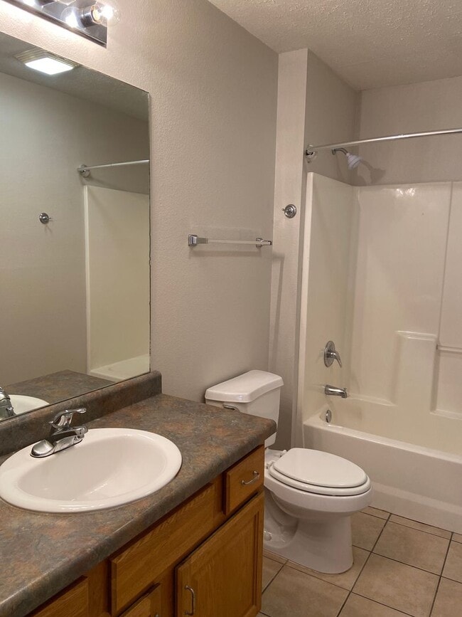 Building Photo - Condominium in Academy Commons