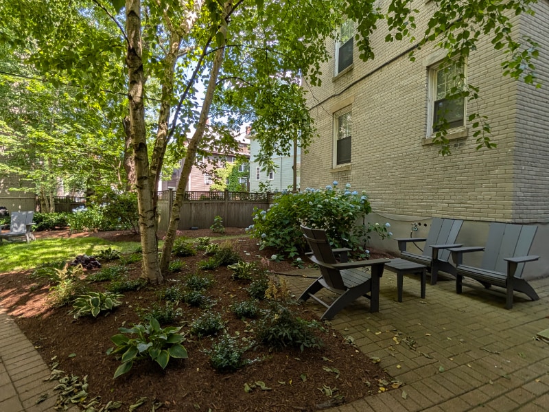 Building Photo - 1848 Commonwealth Ave