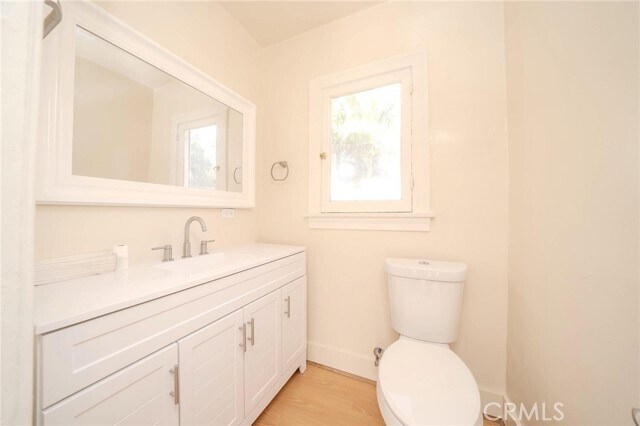 Building Photo - 736 S Gramercy Dr