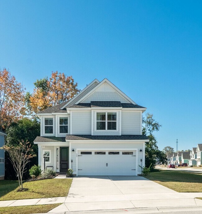 Building Photo - Spacious Lowcountry Retreat in Moncks Corner