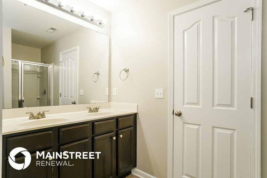 Building Photo - 603 Quail Ct