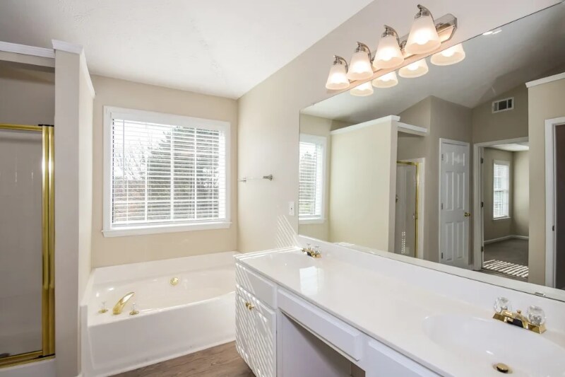 Building Photo - 2291 Grand Jct