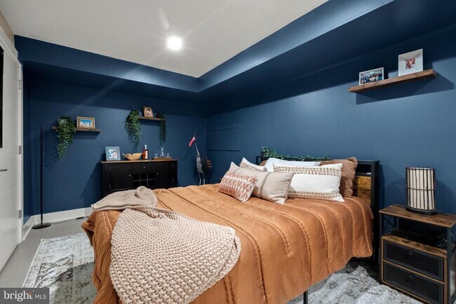 Building Photo - 1121 Earl St