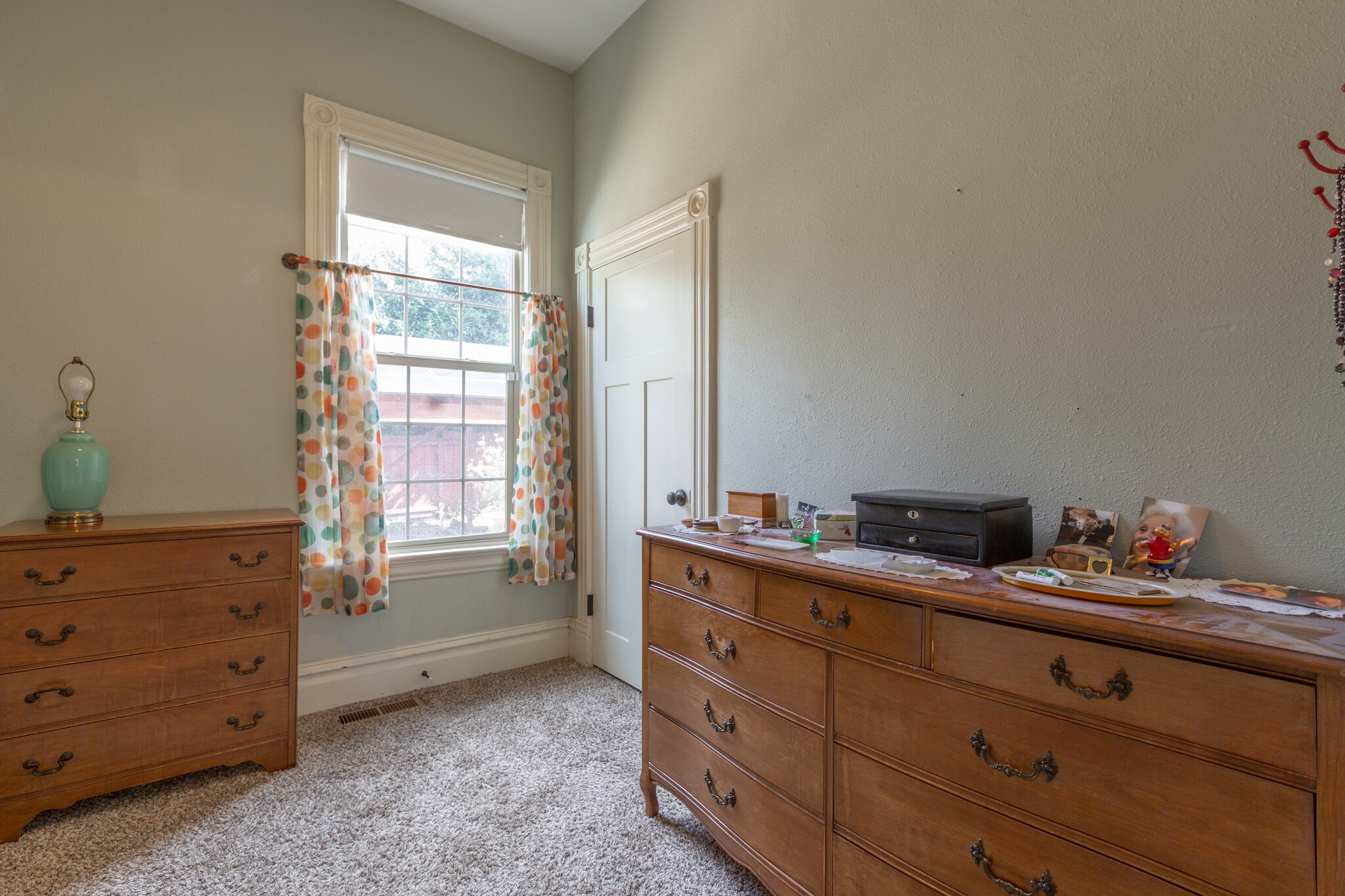 Building Photo - 3410 Q St