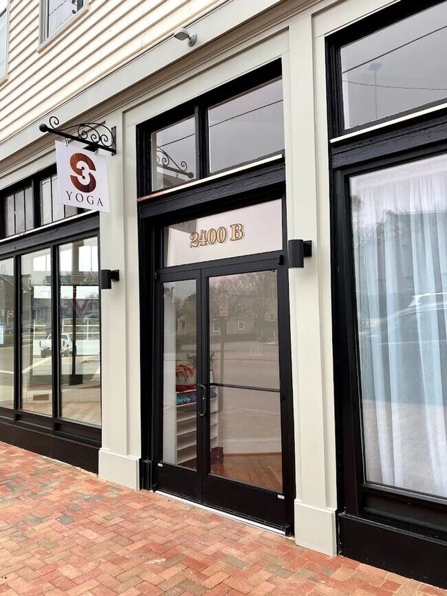 Building Photo - Charming 3BR House in Richmond