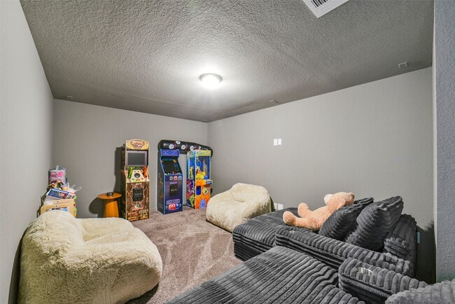 Building Photo - 147 Renodes Garden Ln