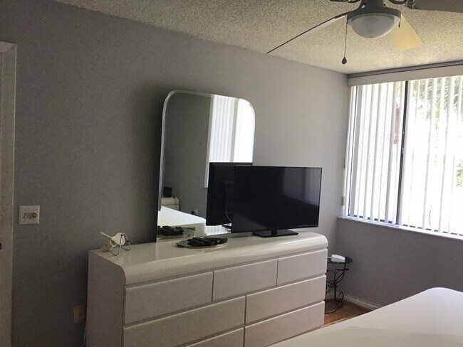 Building Photo - 4822 Esedra Ct