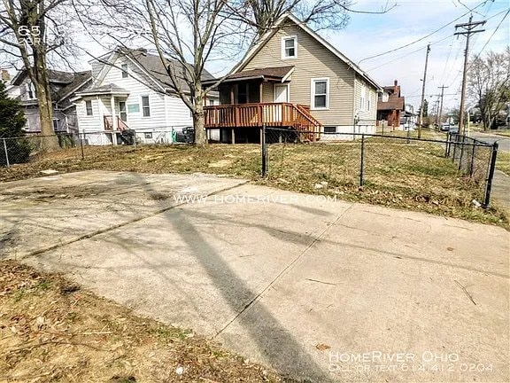 Building Photo - 6513 Betts Ave