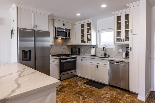 Building Photo - 28711 CA-1