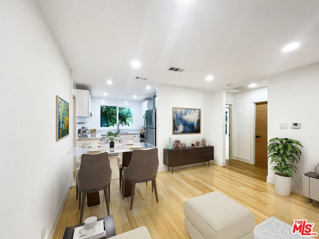 Building Photo - 2414 Effie St