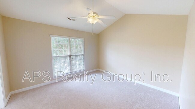 Building Photo - 378 Summergate Dr