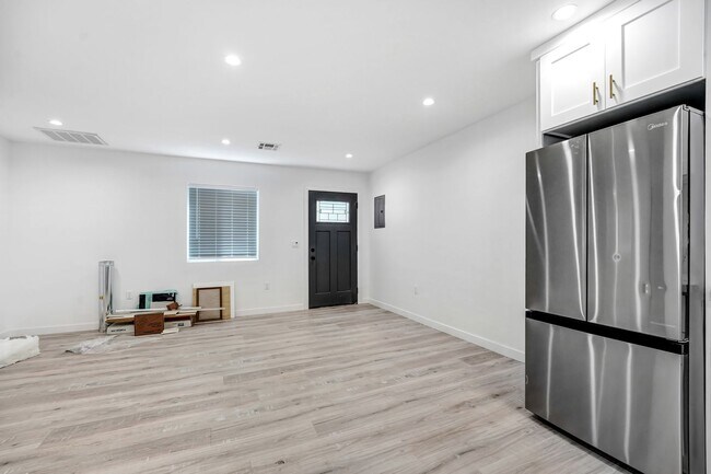 Building Photo - Brand new 2 bedroom ADU