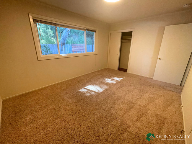 Building Photo - 3 Bedroom, 2.5 Bath Home in San Mateo near...