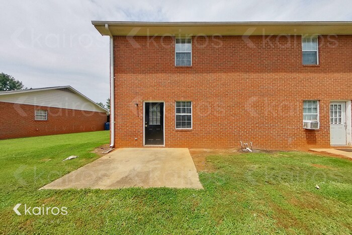 Building Photo - 150 Deer Pkwy
