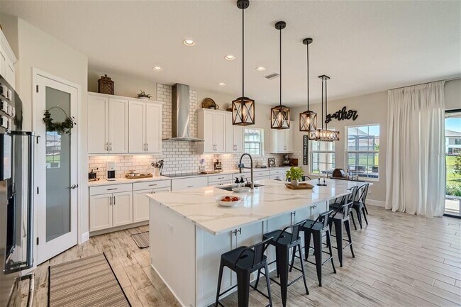 Building Photo - 10905 Rustic Timber Lp