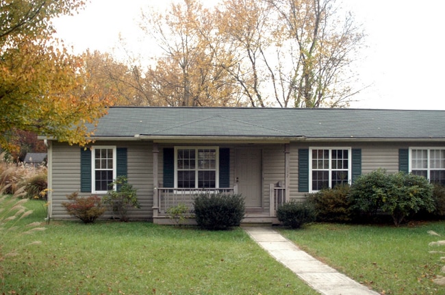 Building Photo - 612 Higate Rd