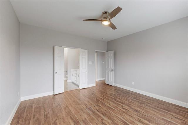 Building Photo - 3105 Cantura Dr