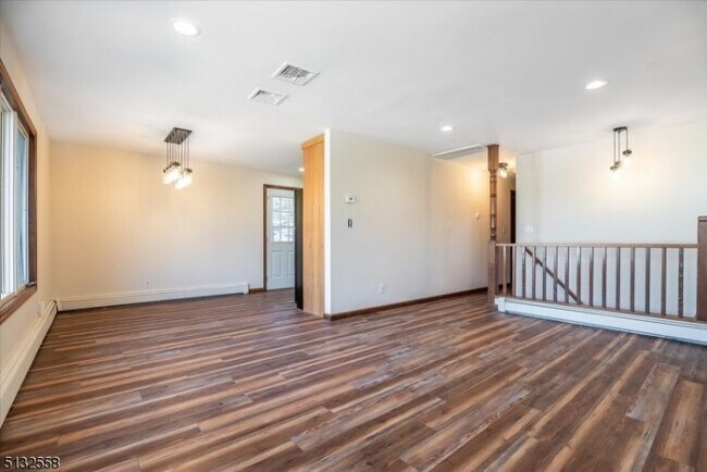 Building Photo - 9 Log Cabin Terrace