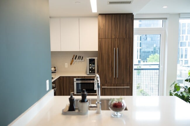 Building Photo - 37 L St SE