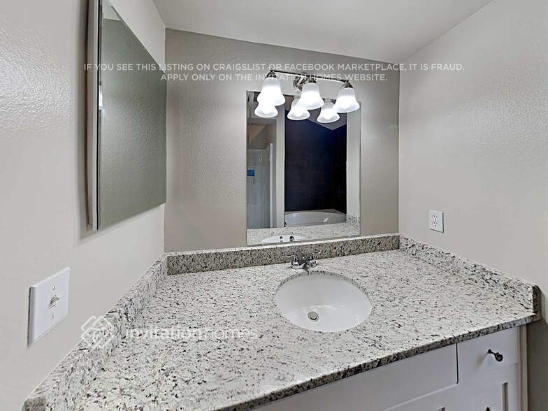 Building Photo - 10418 Strasburg Way
