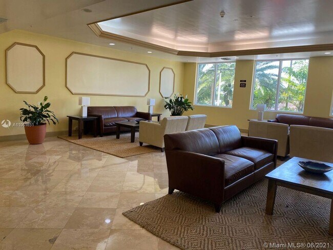 Building Photo - 3500 Coral Wy