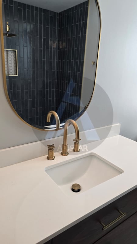 Building Photo - 2624 McGuire Dr