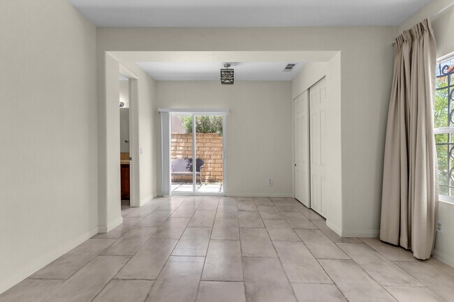 Building Photo - 86136 Rancho Santana Dr