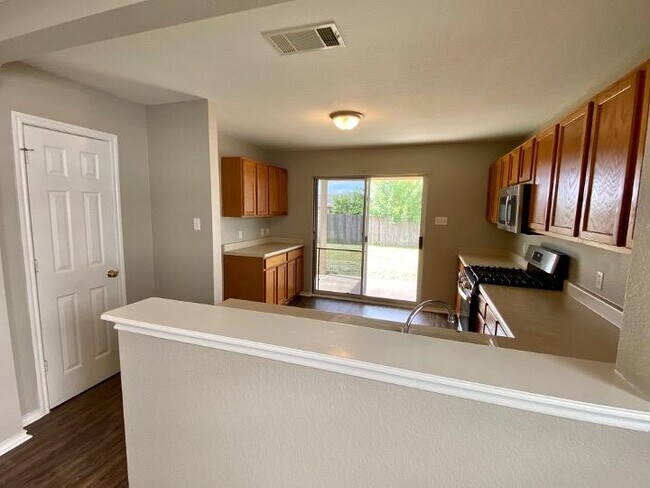 Building Photo - 17817 Majestic Elm Ln