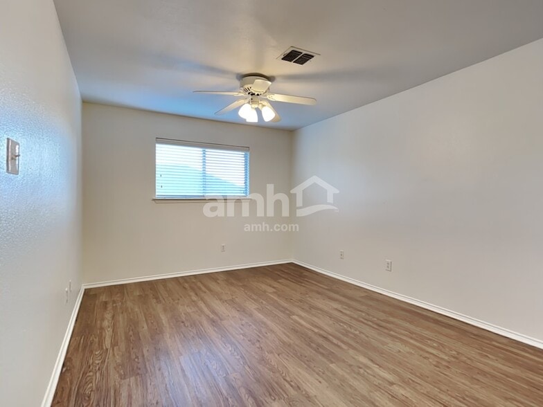 Building Photo - 1135 Trinity Trl