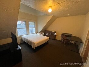 Building Photo - 133 Essex St