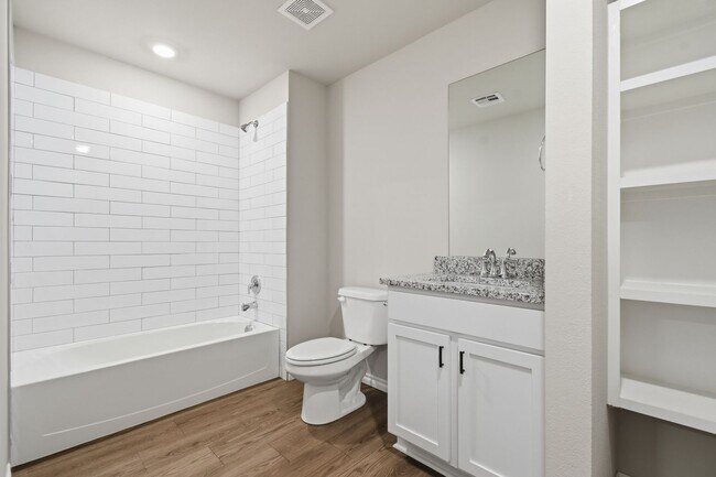 Building Photo - 4 Bed | 3 Bath | New Build | Bartlesville