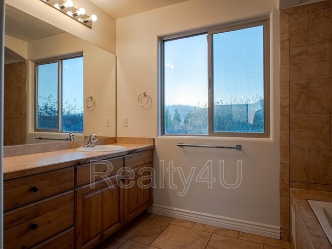 Building Photo - 13341 Copper Park Dr