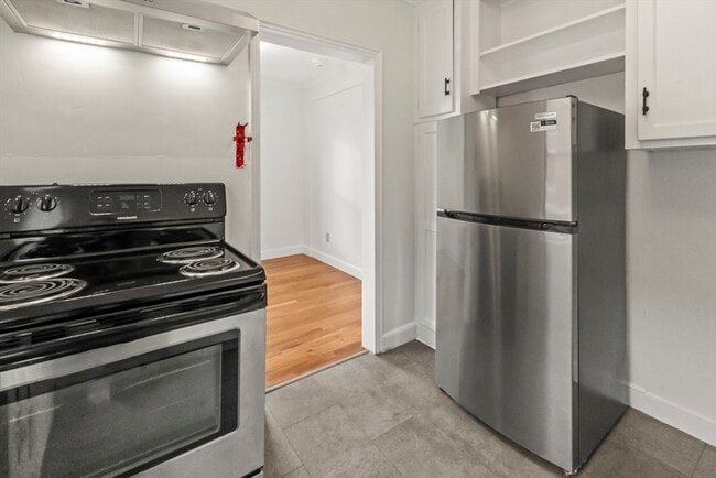 Building Photo - 38-40 Cedar St