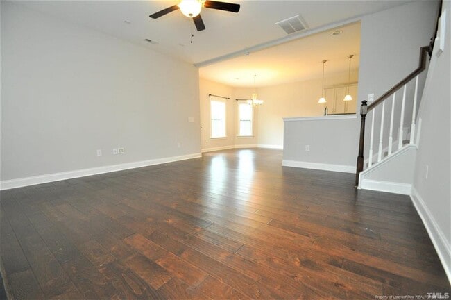 Building Photo - 1107 Summer Meadow Dr