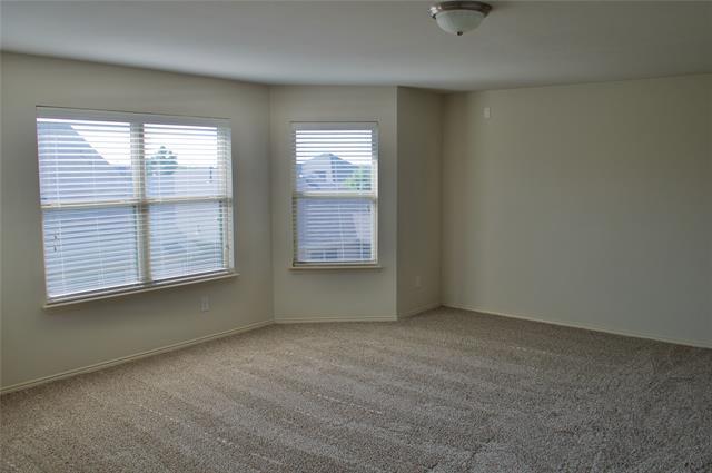 Building Photo - 3804 Oceanview Dr