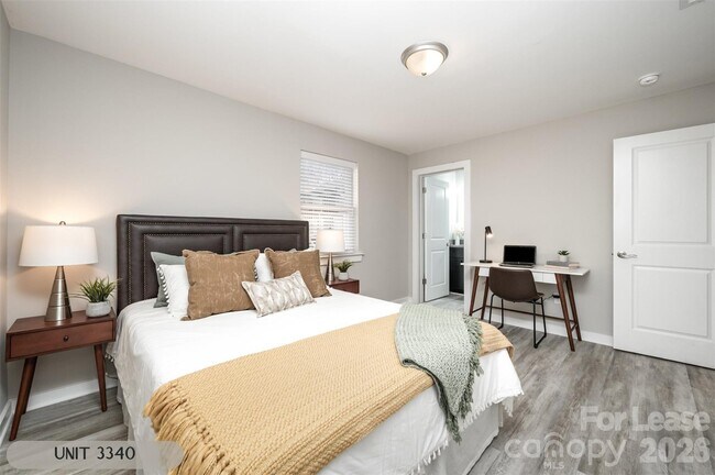 Building Photo - 3340 Washburn Ave